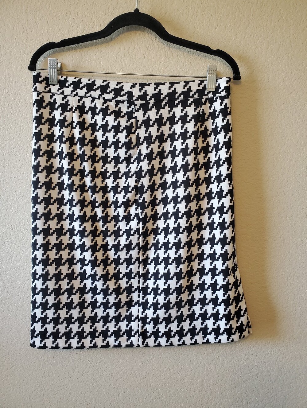 Anne Klein Classic Houndstooth Pencil Skirt Black & White